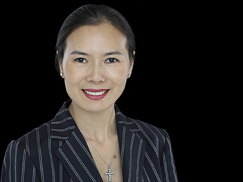 Brown Harris Stevens Real Estate Agent Thalia Meng