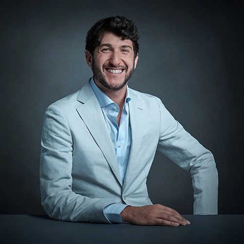 Brown Harris Stevens Real Estate Agent Benjamin Shelley