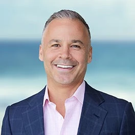 Brown Harris Stevens Real Estate Agent Robert Stearns