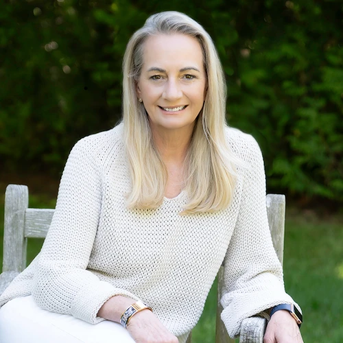 Brown Harris Stevens Real Estate Agent Jane Babcook