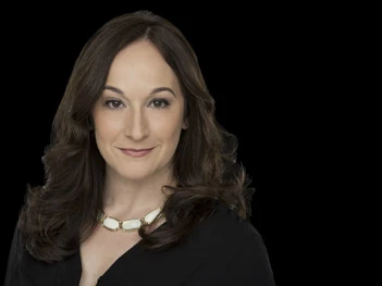 Brown Harris Stevens Real Estate Agent Jeanette C. Colegrove
