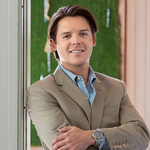 Brown Harris Stevens Real Estate Agent Joseph Pape