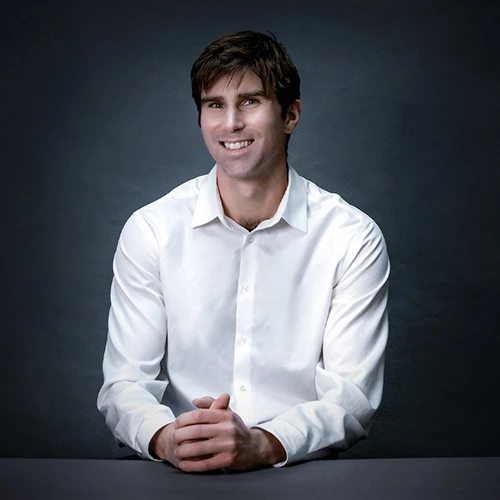 Brown Harris Stevens Real Estate Agent Steven Girardi