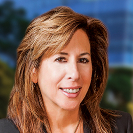 Brown Harris Stevens Real Estate Agent Geri Epstein