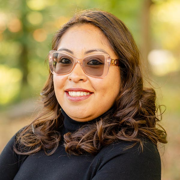 Real Estate Agent Isamar Juares, Brown Harris Stevens