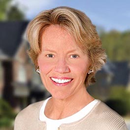 Brown Harris Stevens Real Estate Agent Susan McClellan Valk